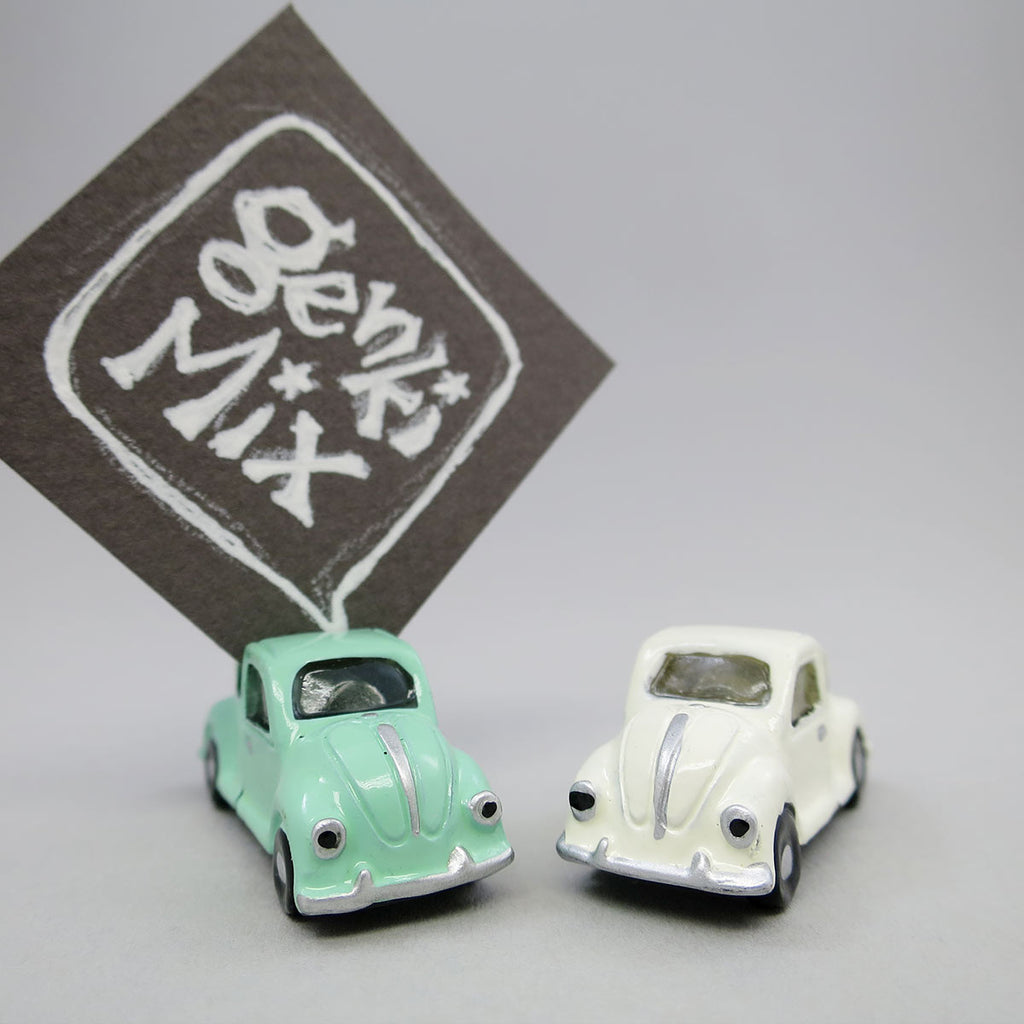 Magnets & Card holder B - Car